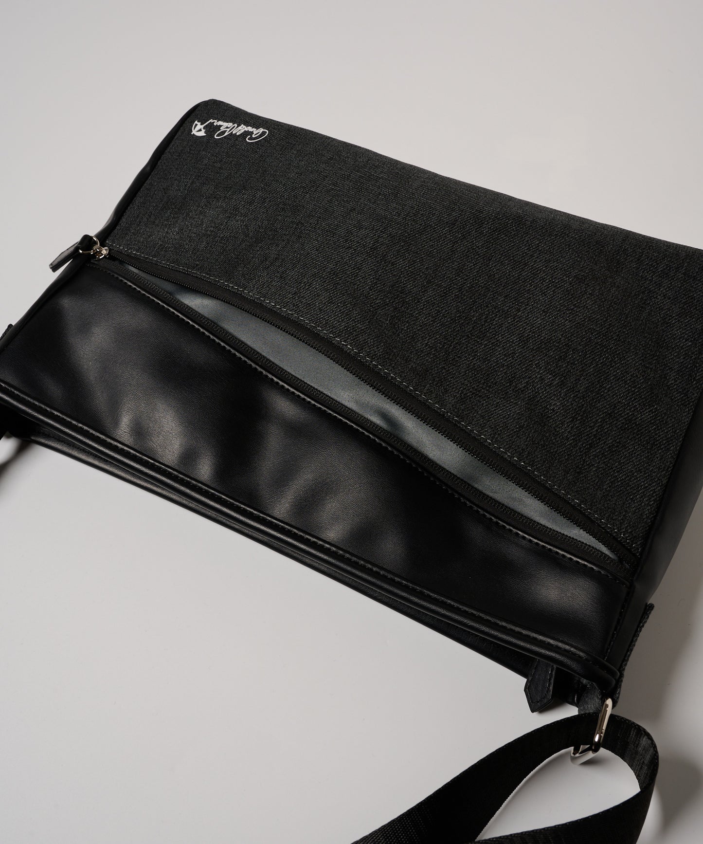 メランジ ショルダーバッグ