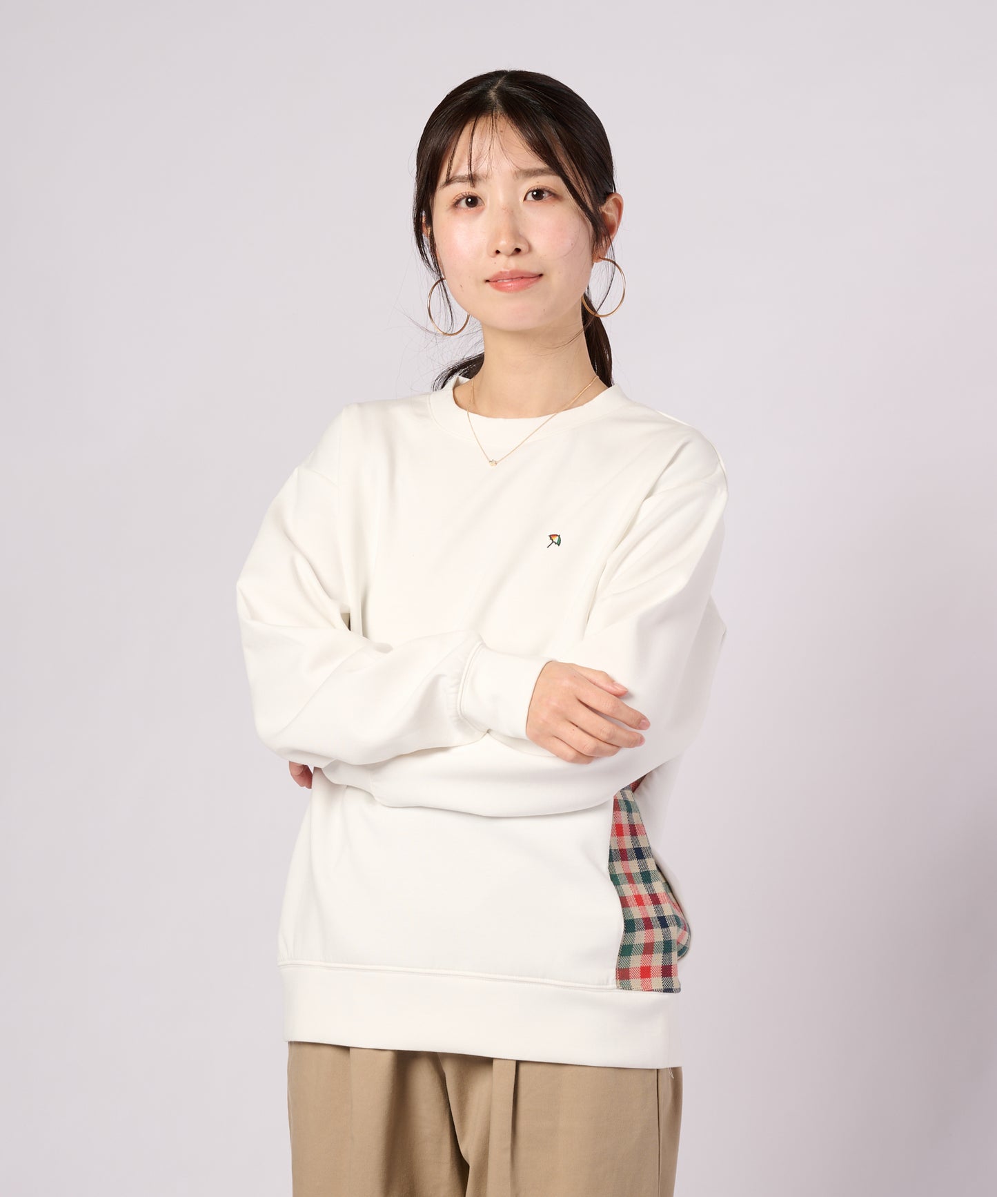 シェア クッションダンボール プルオーバー