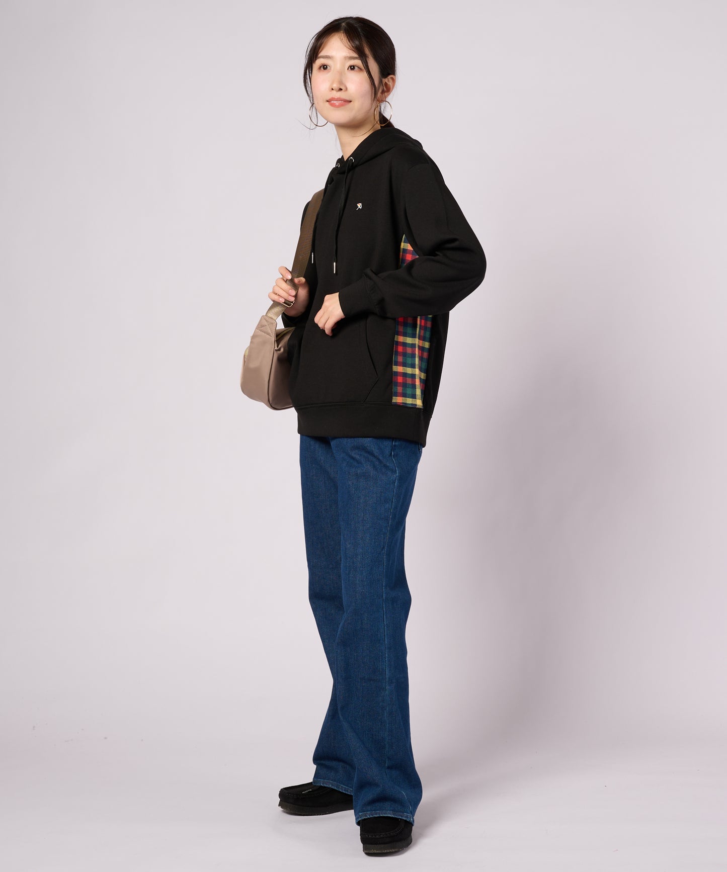 【ポイントUP対象】シェア クッションダンボール フーディ