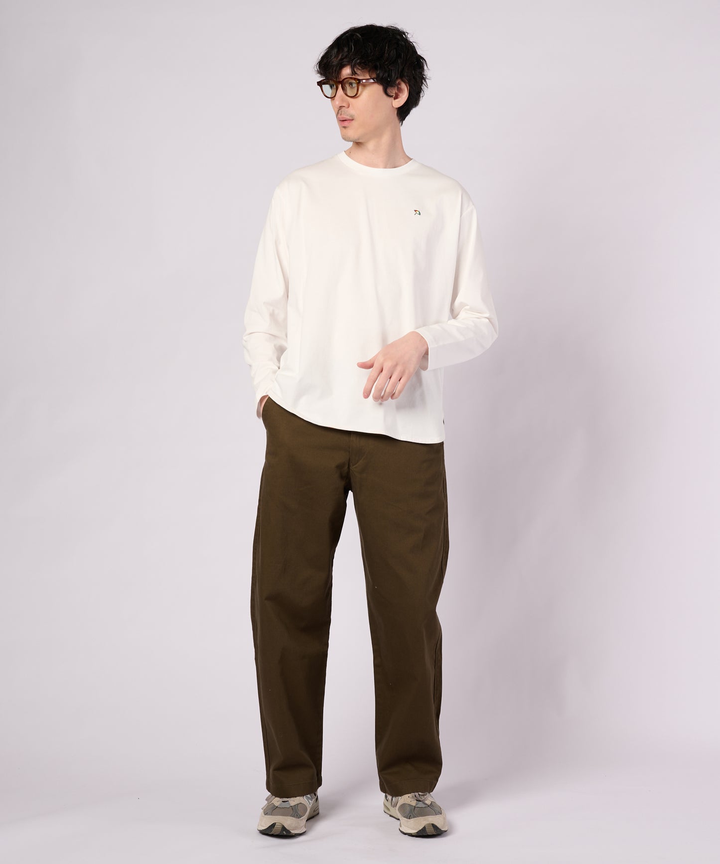 シェア ラウンドヘム ロングスリーブTシャツ