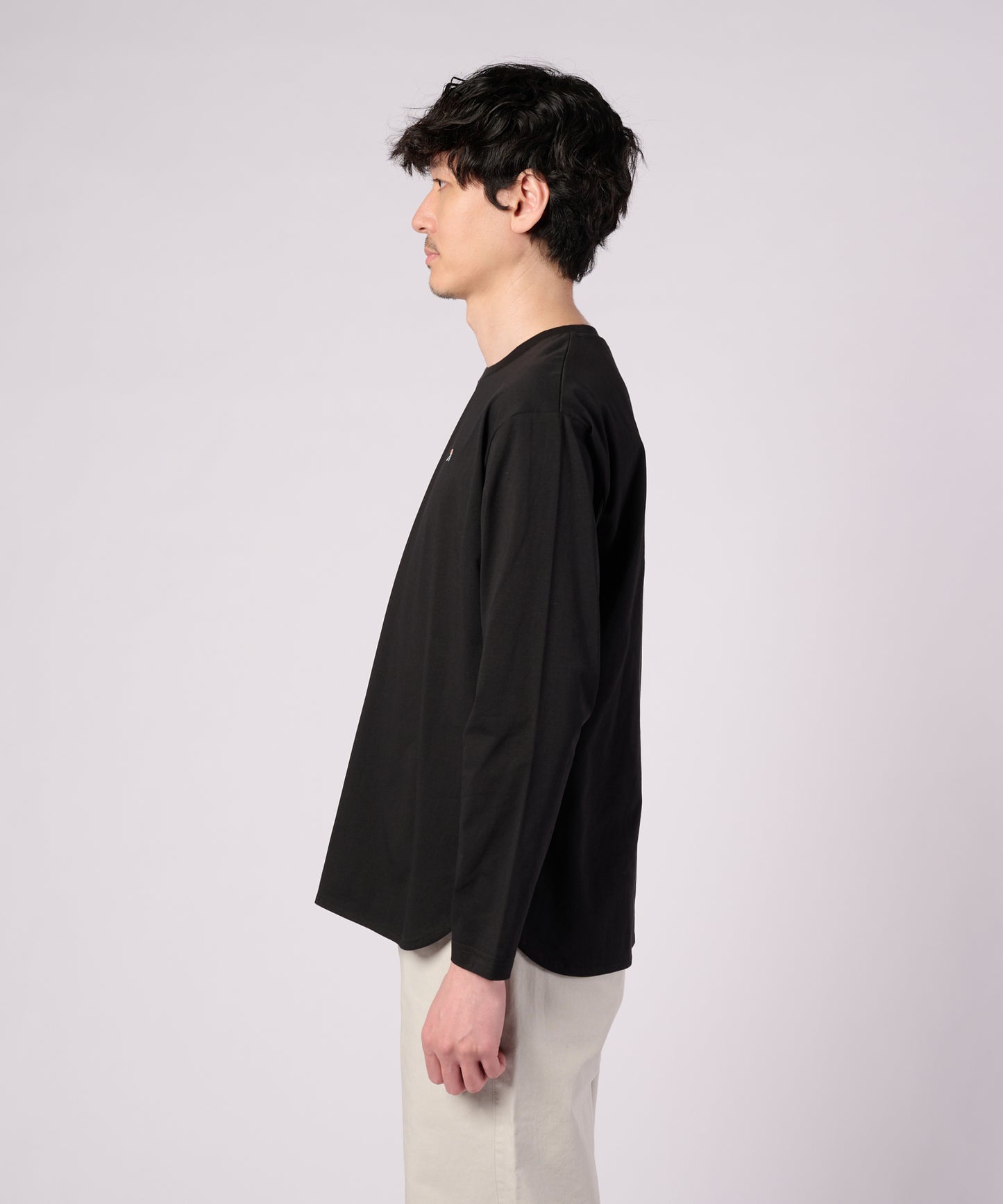 シェア ラウンドヘム ロングスリーブTシャツ