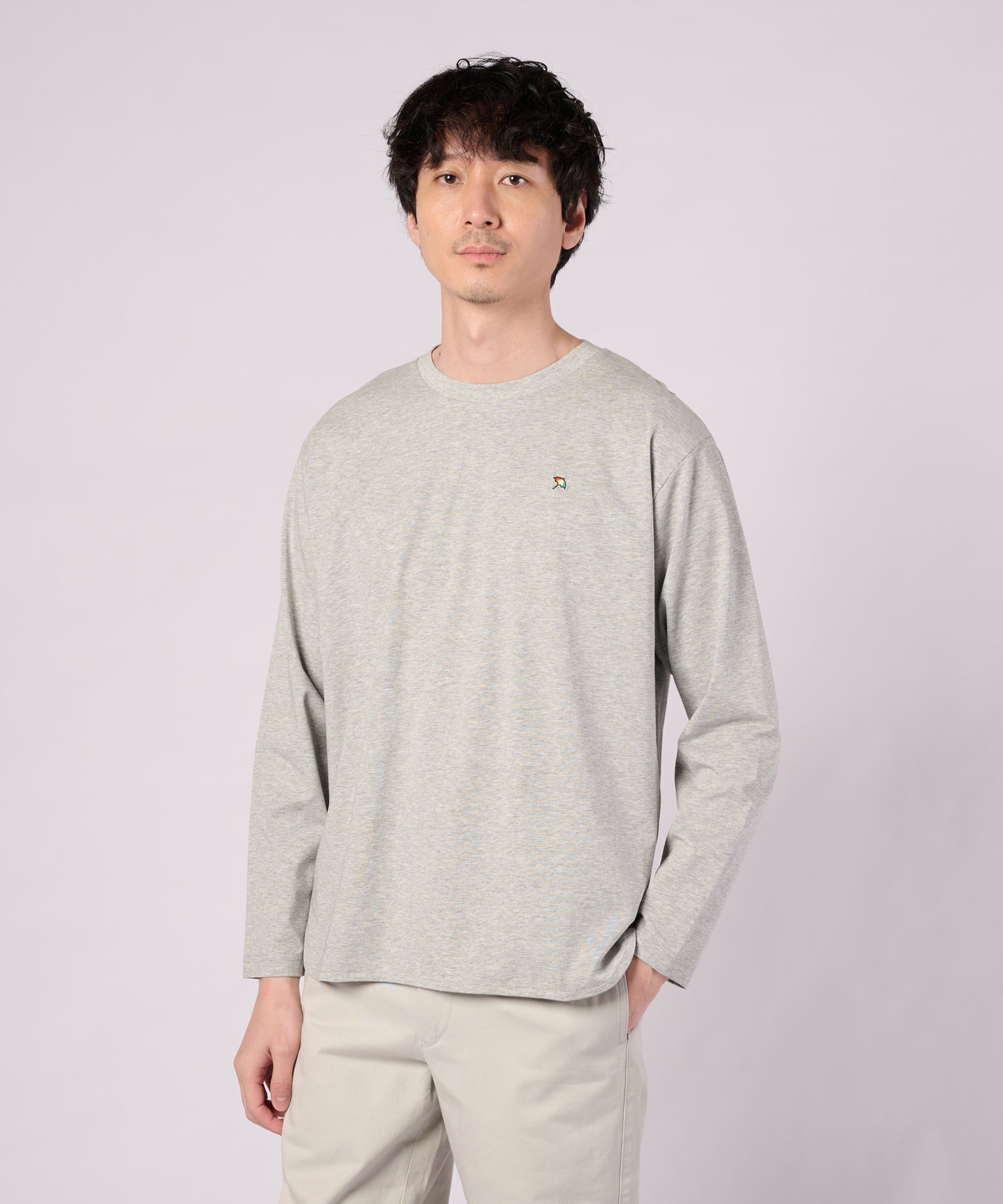 シェア ラウンドヘム ロングスリーブTシャツ