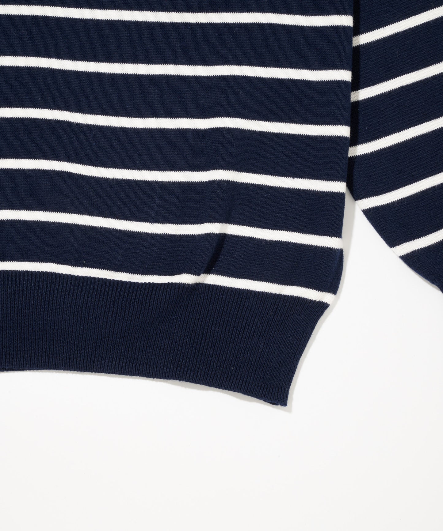 3SEDAI KNIT シェア プルオーバー