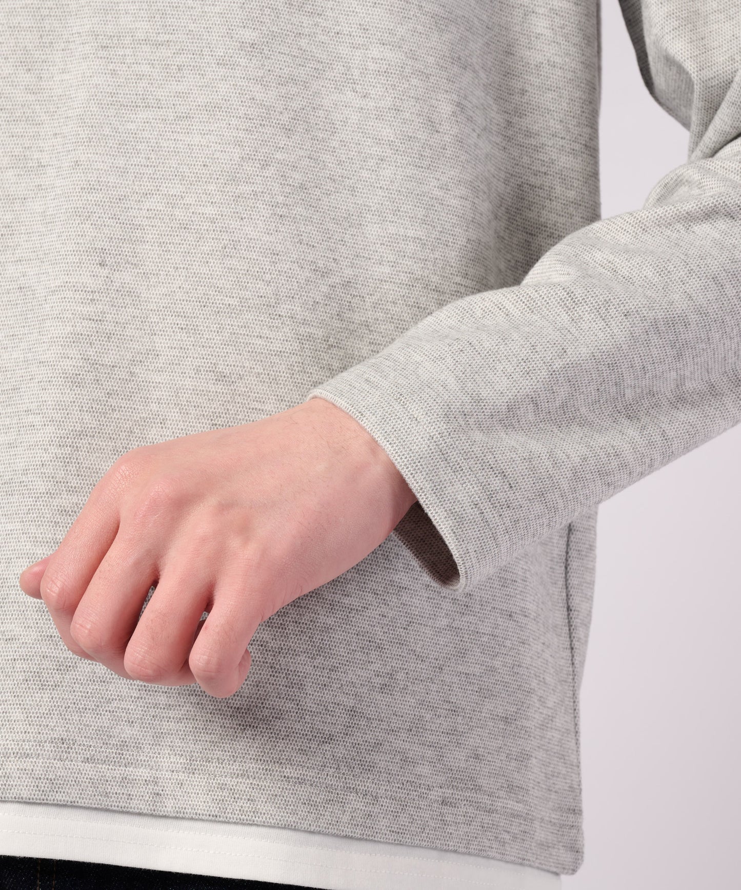 メランジスムース フェイクレイヤード キーネックプルオーバー