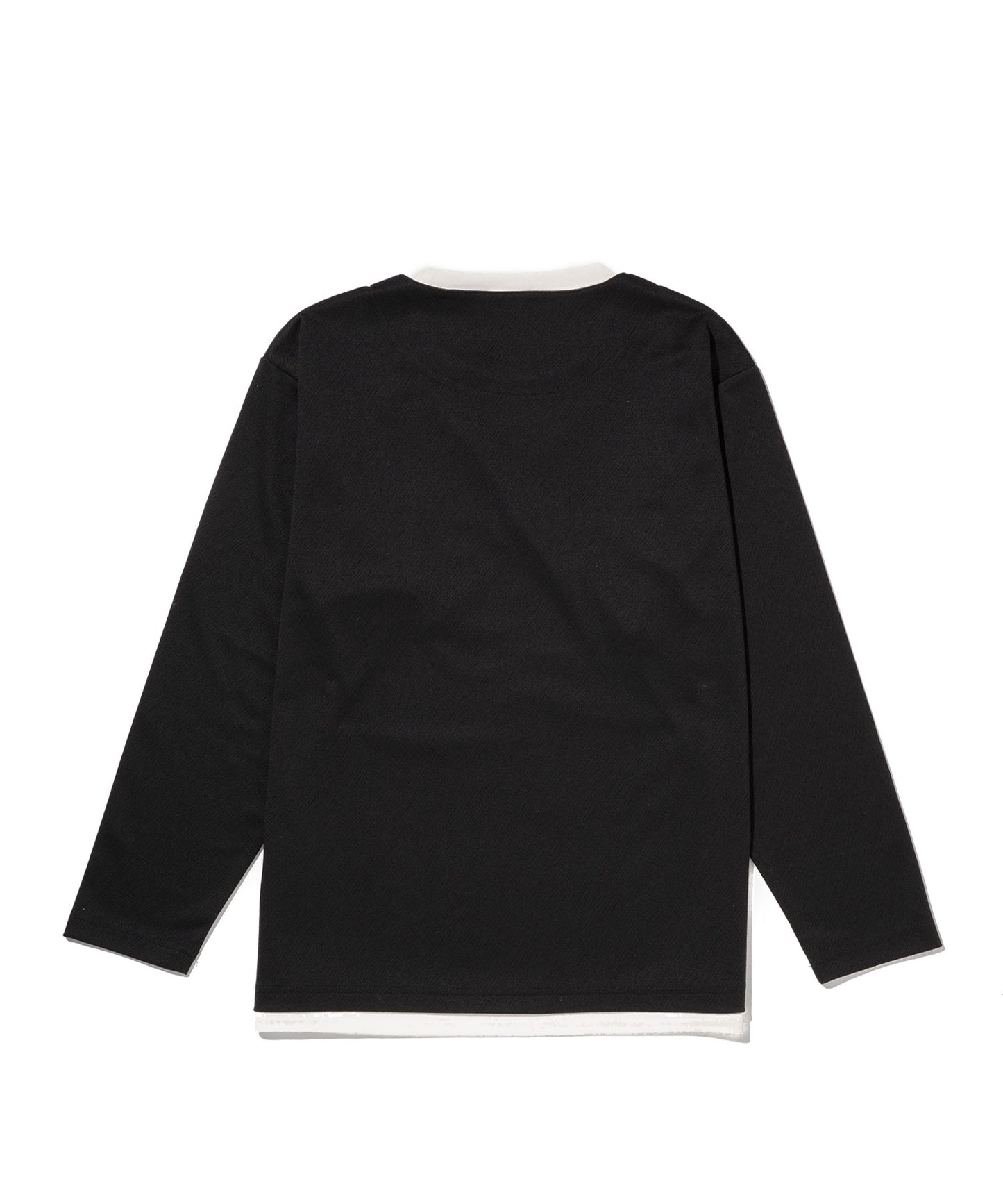 ジャガードダンボール フェイクレイヤード キーネックプルオーバー