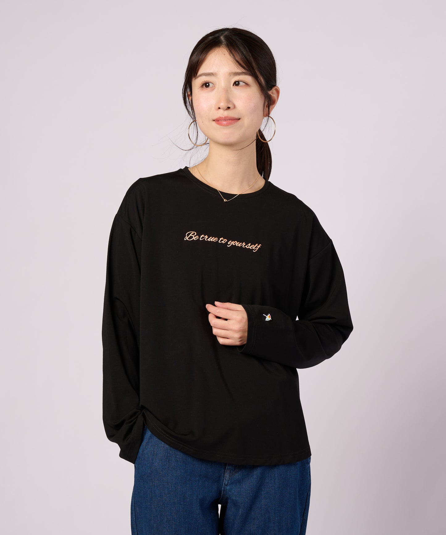 発泡ロゴ ロングスリーブTシャツ