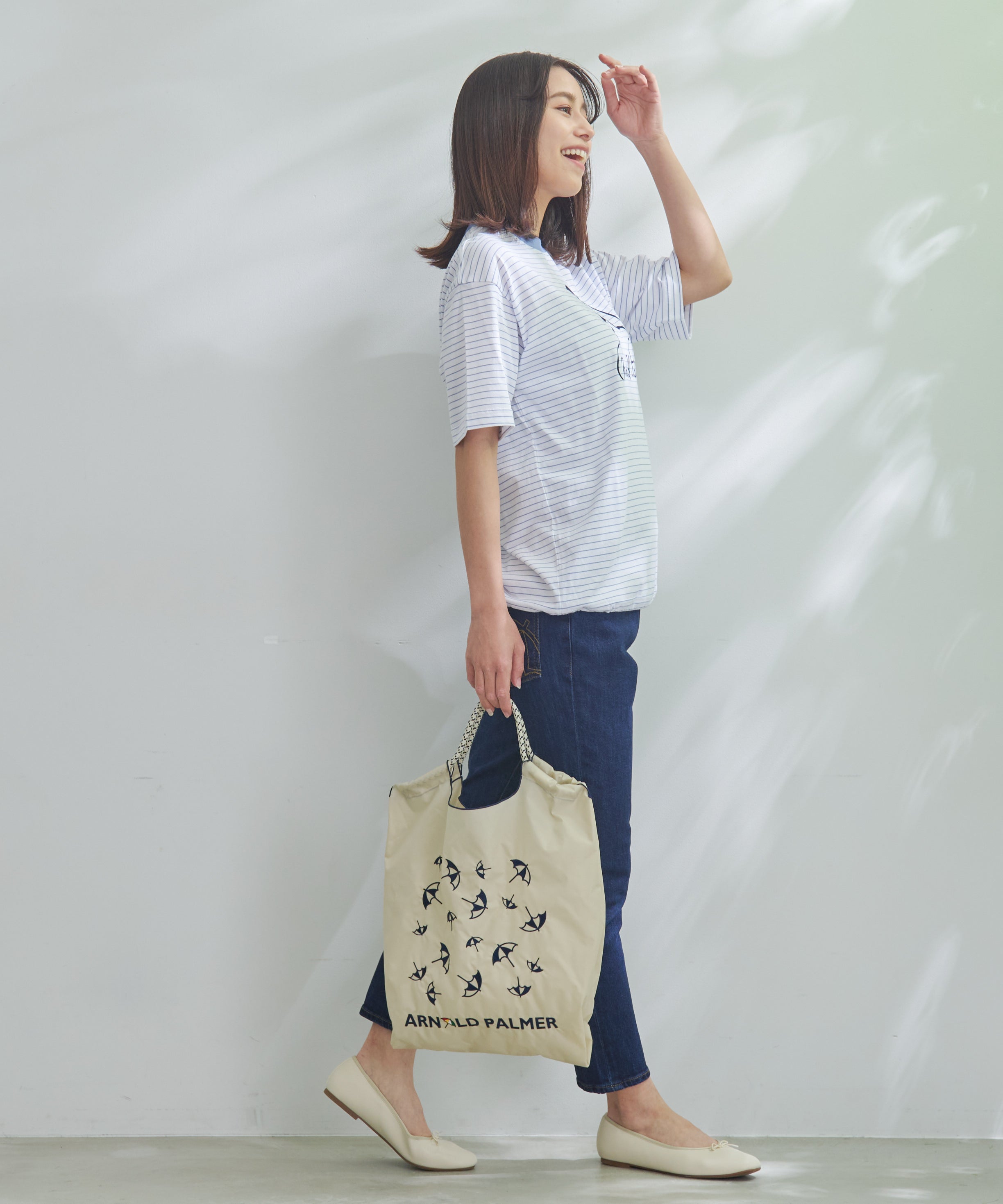 L'Appartement Graphic Tote Bag