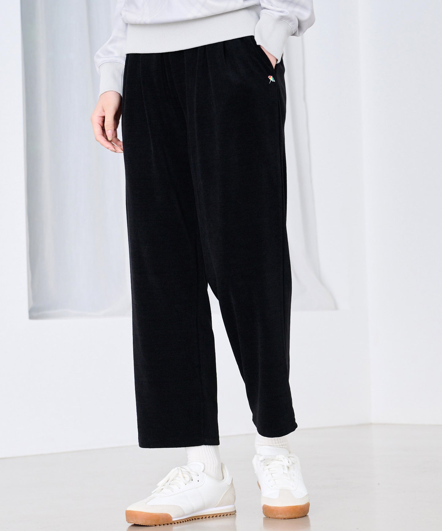 ふんわリッチ ストレート イージーパンツ