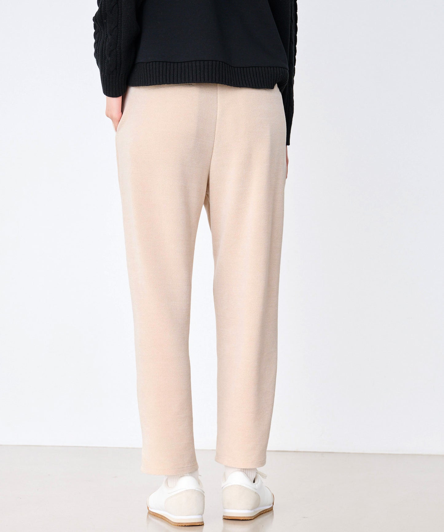 ふんわリッチ ストレート イージーパンツ