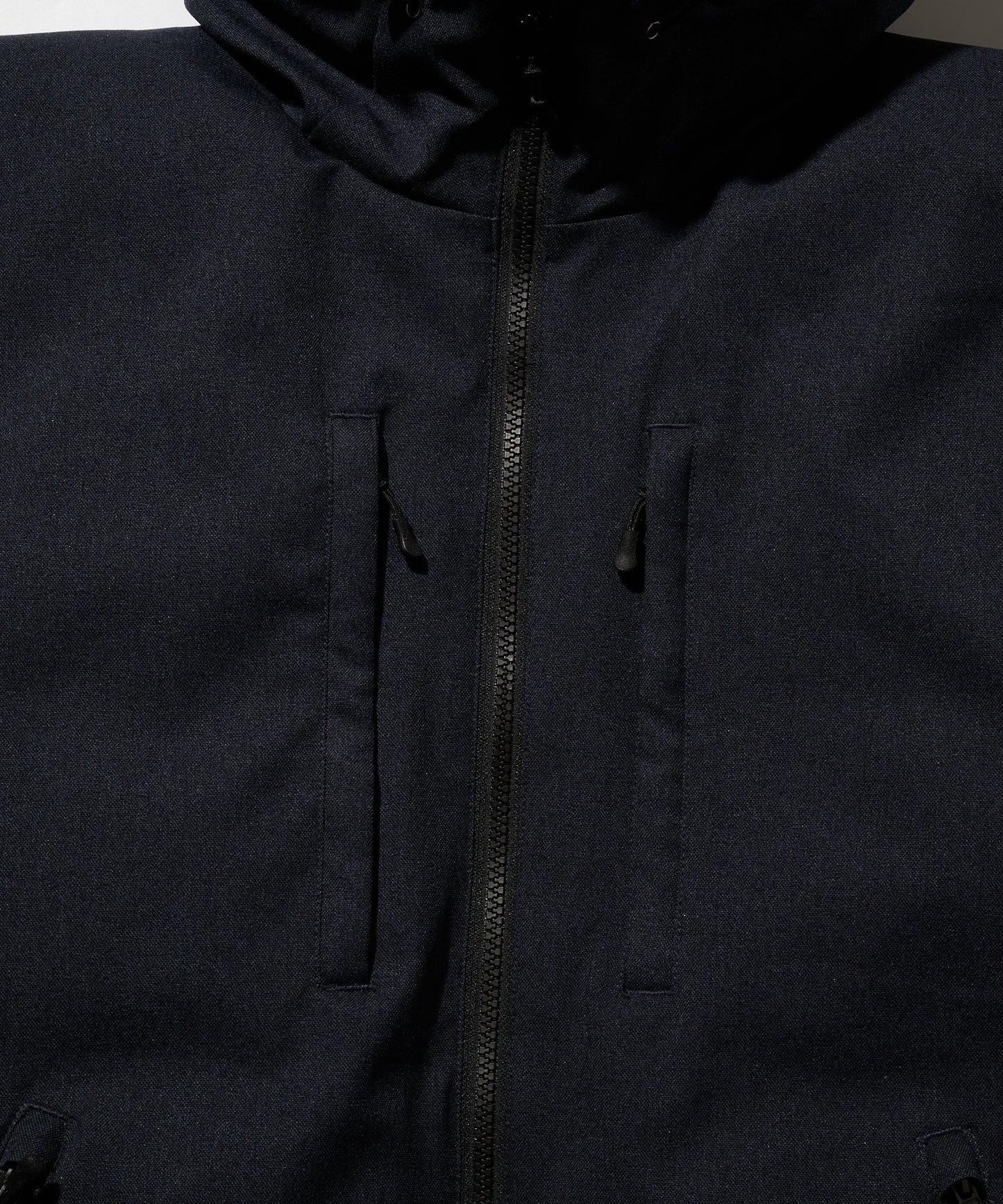 アンブレラスペック フードダウンジャケット