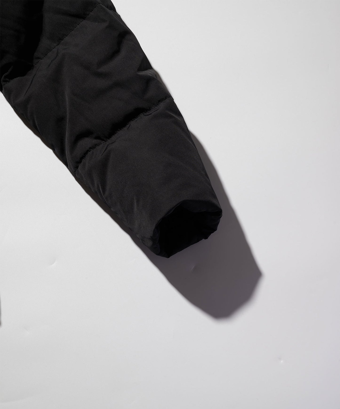 フード ダウンジャケット