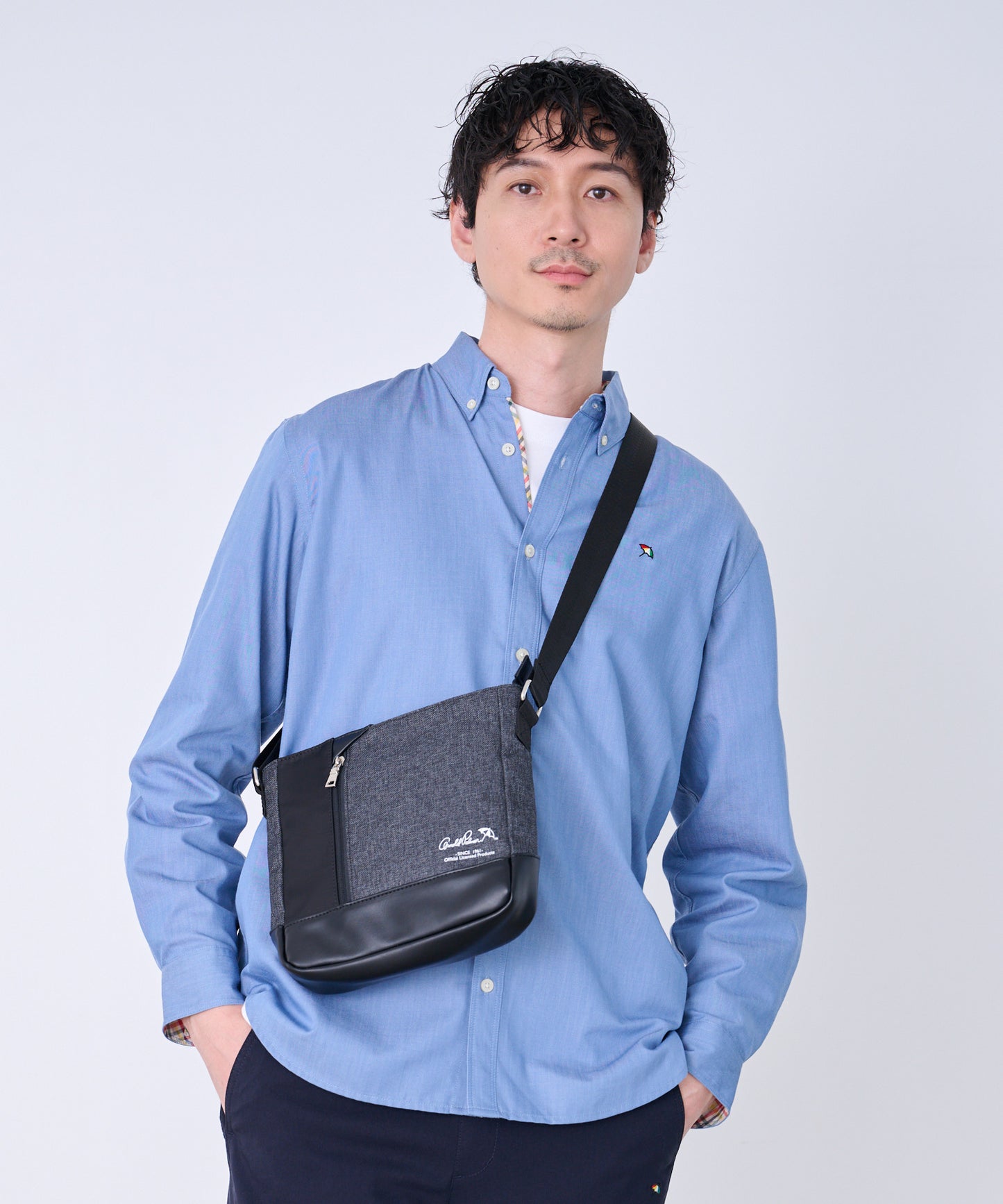 メランジ×フェイクレザー パネルサコッシュ