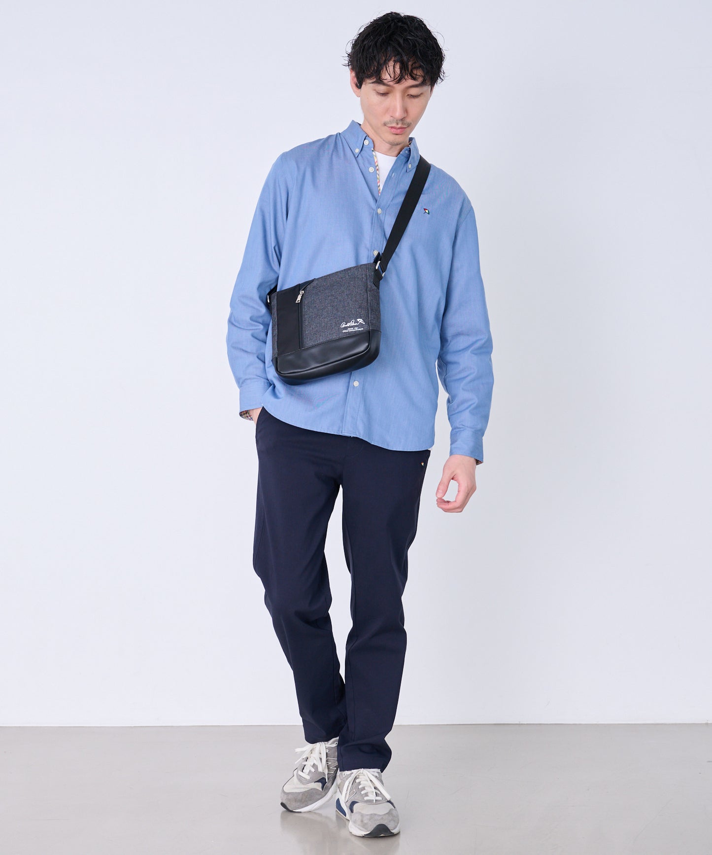 メランジ×フェイクレザー パネルサコッシュ