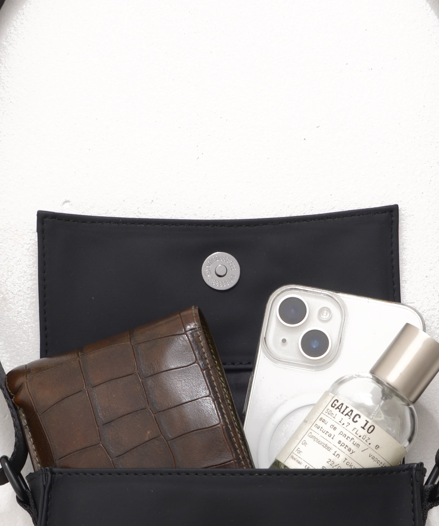 パンチングフェイクレザー フラップショルダーバッグ（ショルダー