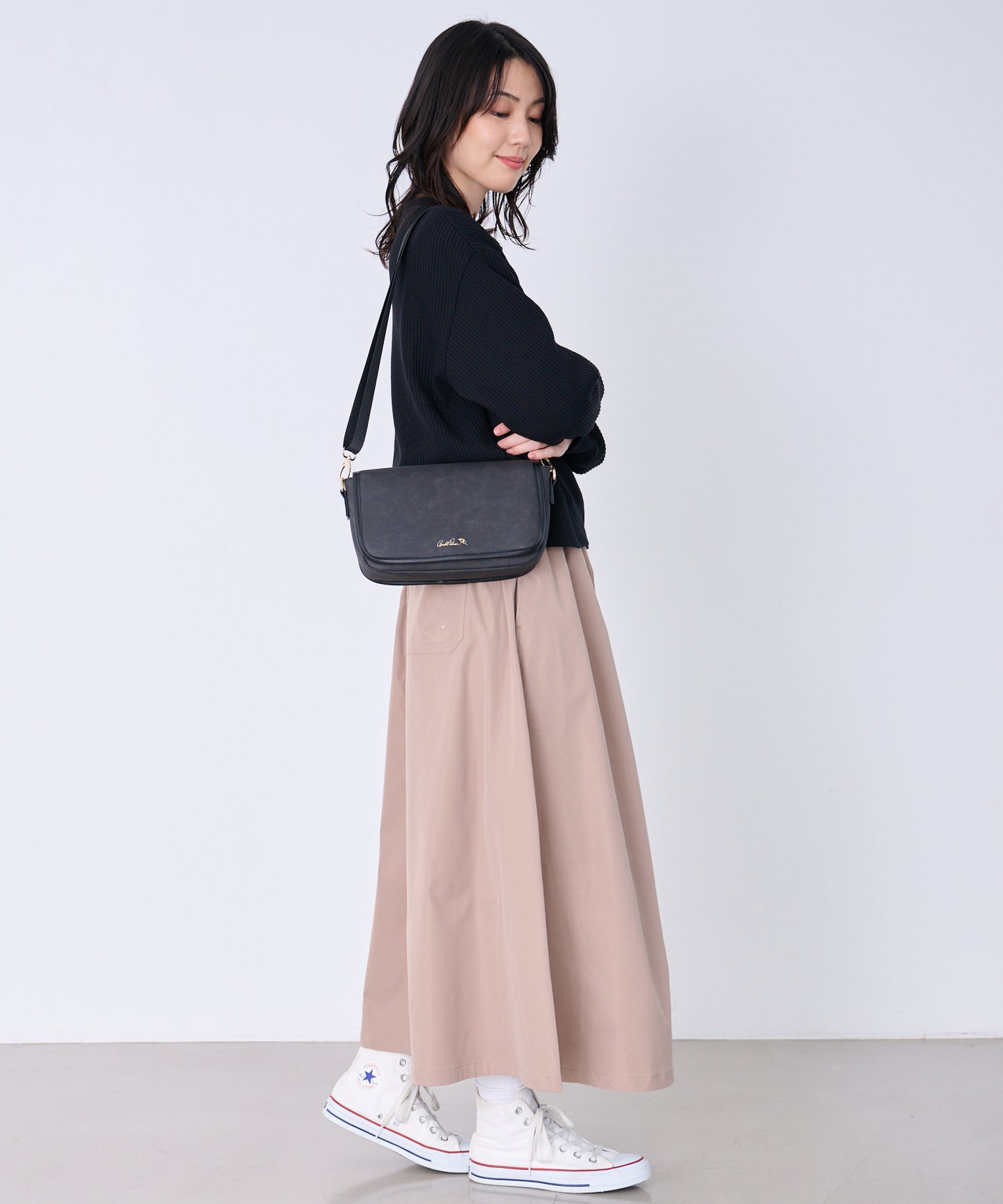 フェイクレザー ショルダーバッグ