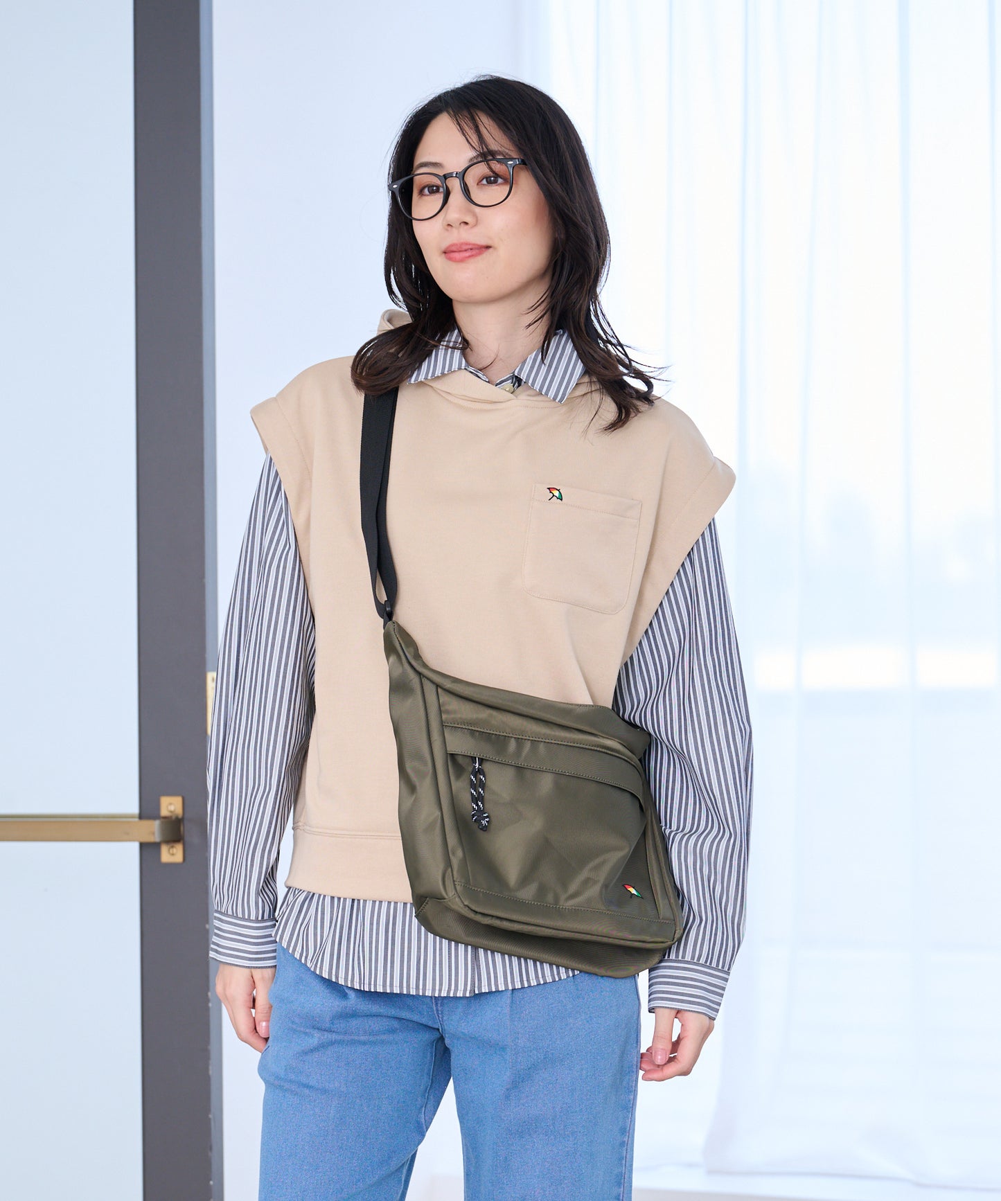 ヘルメット シェア ショルダーバッグ
