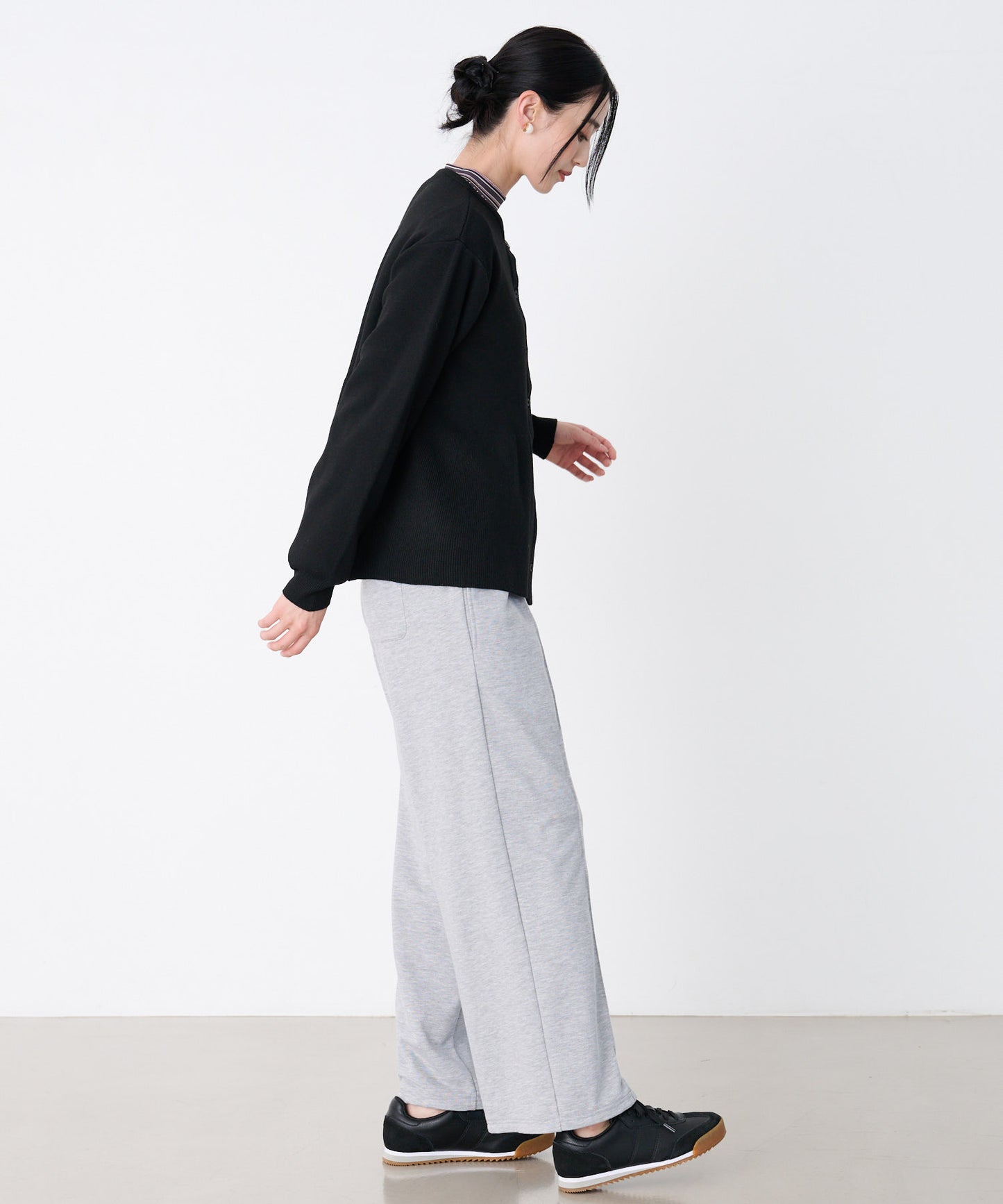 ぺプラムシルエット ニットカーデ