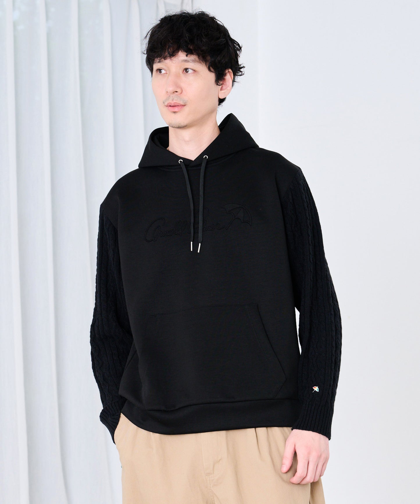 スウェット×ニット シェア ドッキングフーディ