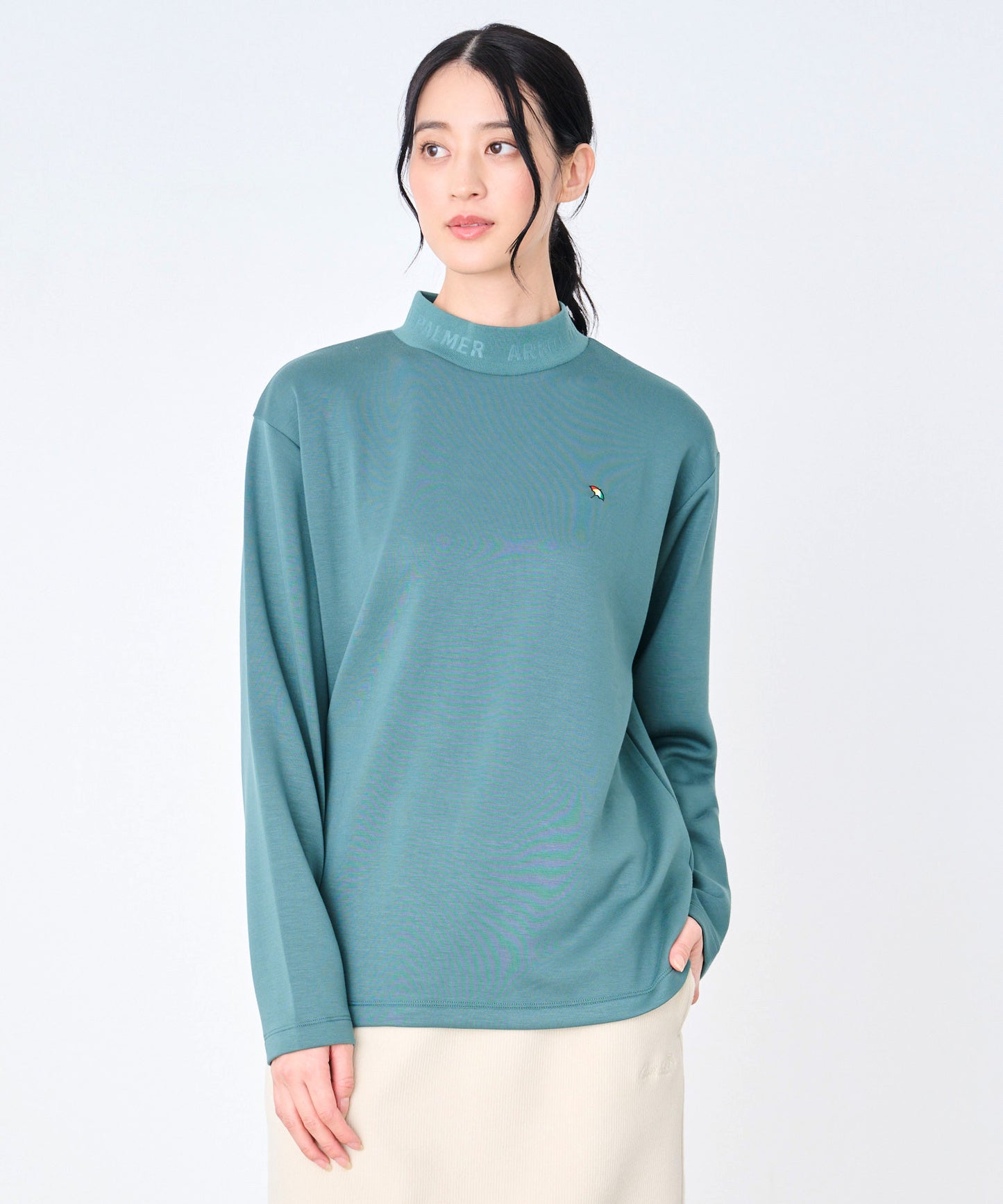 シルキーダンボールニット シェア ロゴプルオーバー