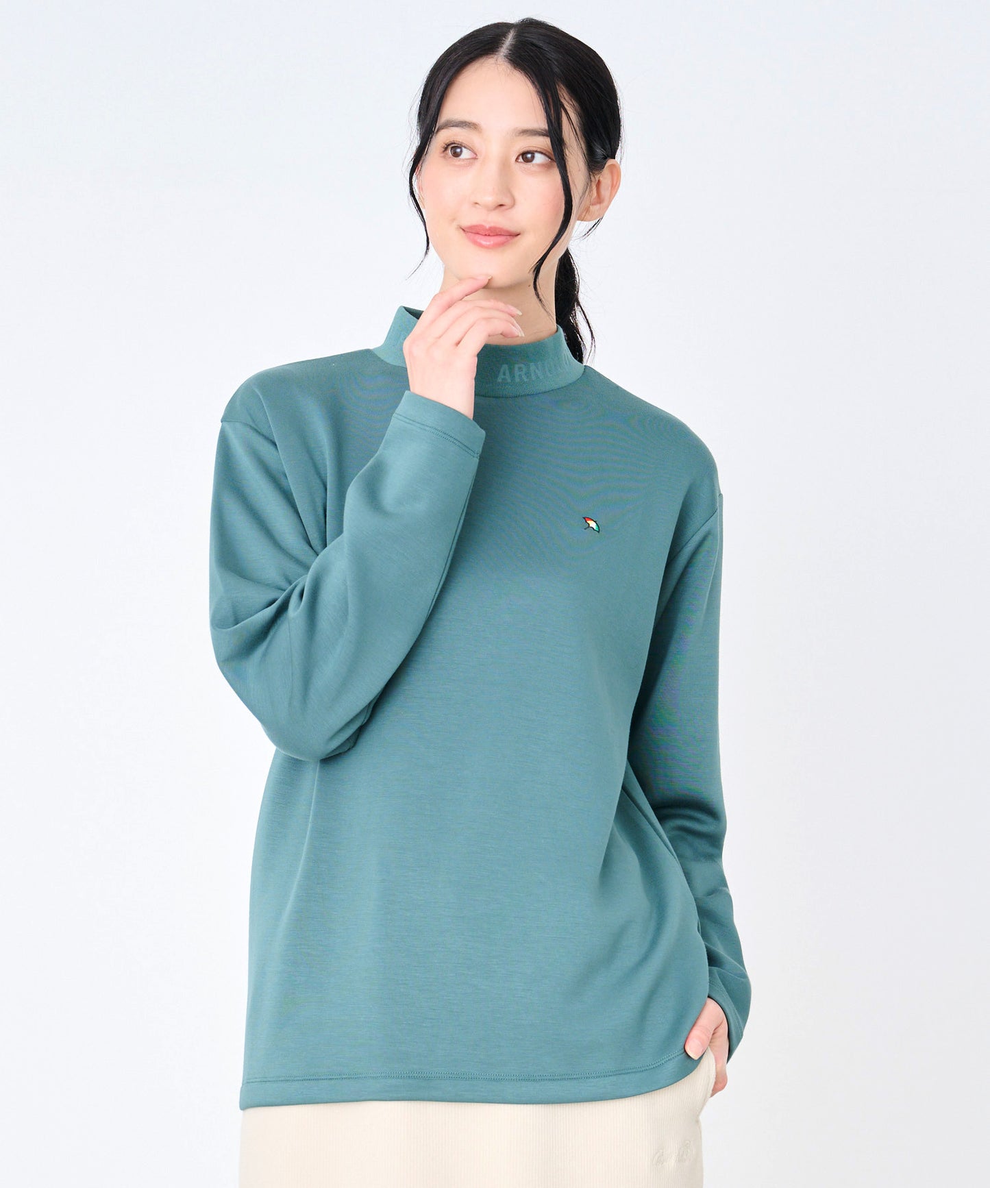 シルキーダンボールニット シェア ロゴプルオーバー