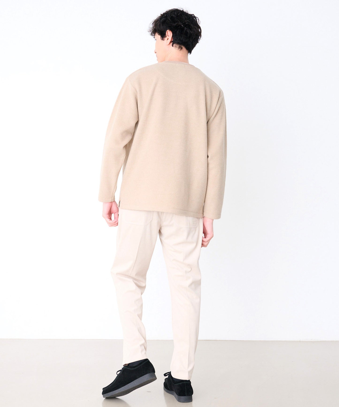 サカリバ シェア プルオーバー