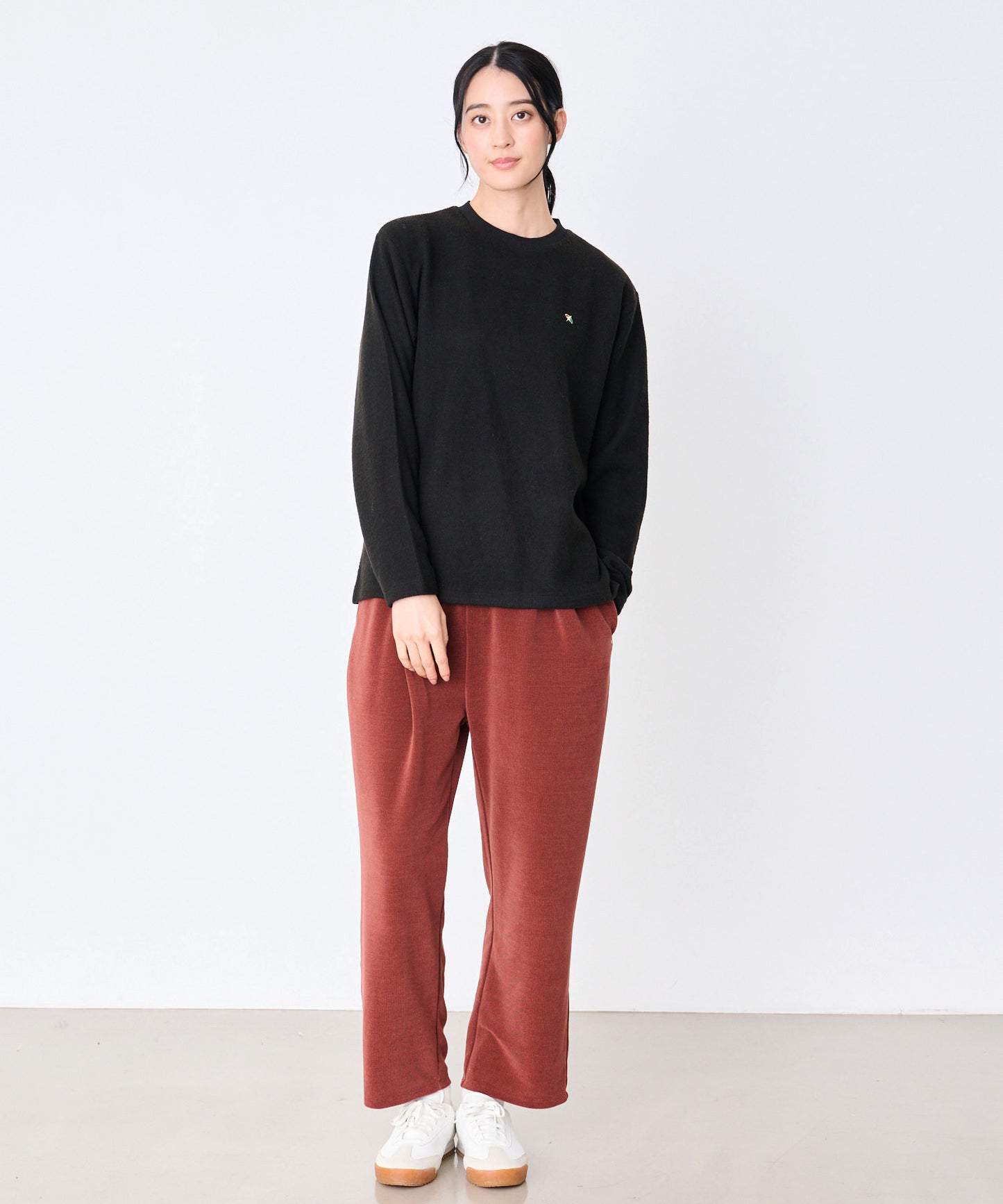 サカリバ シェア プルオーバー