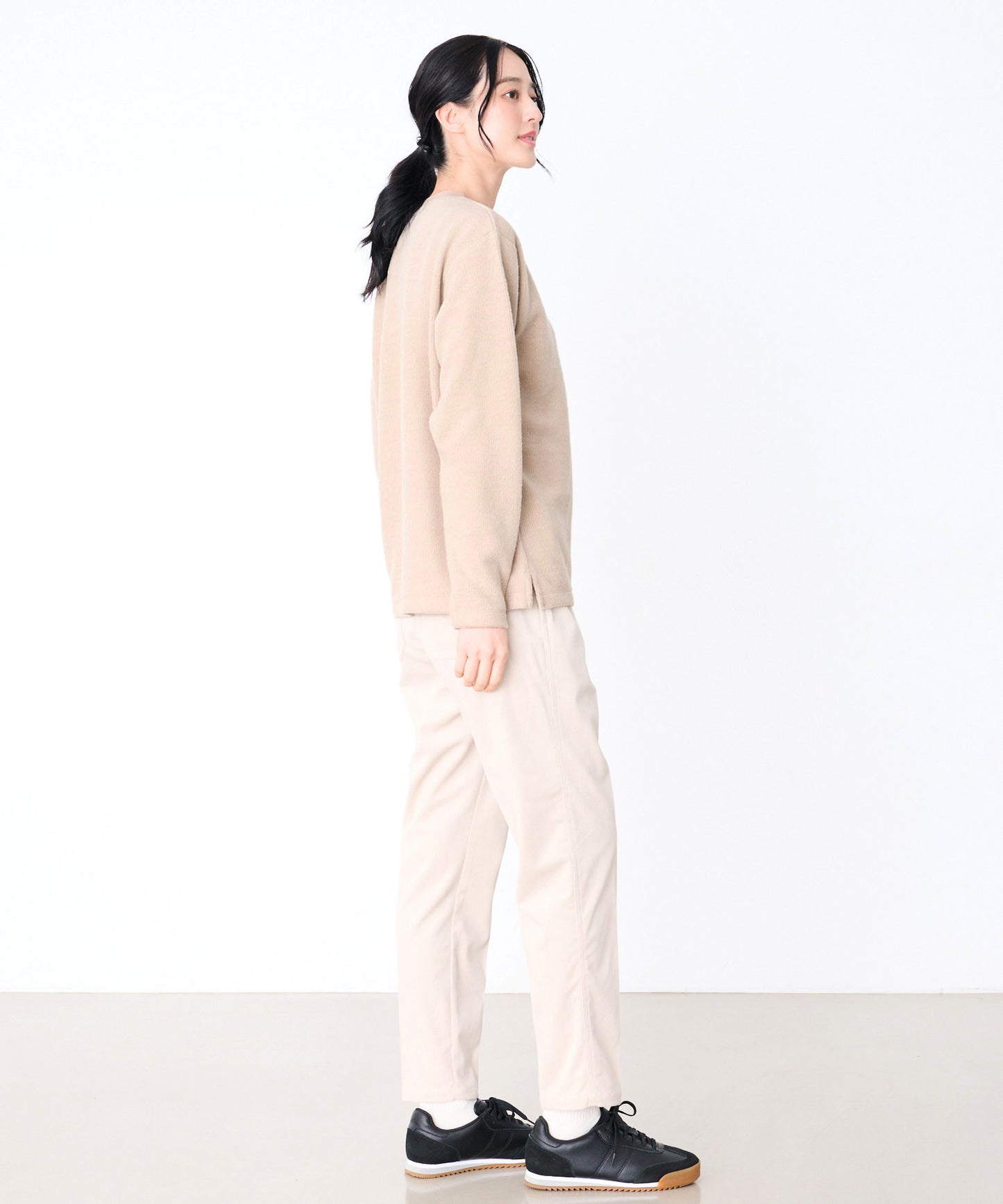 サカリバ シェア プルオーバー