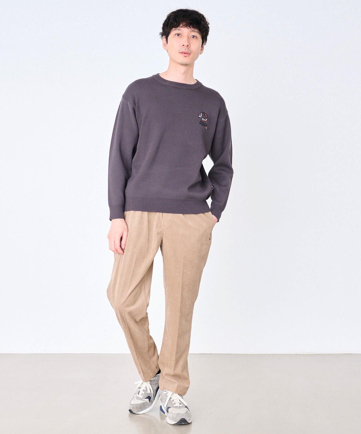 シェア ジャガードロゴニット プルオーバー