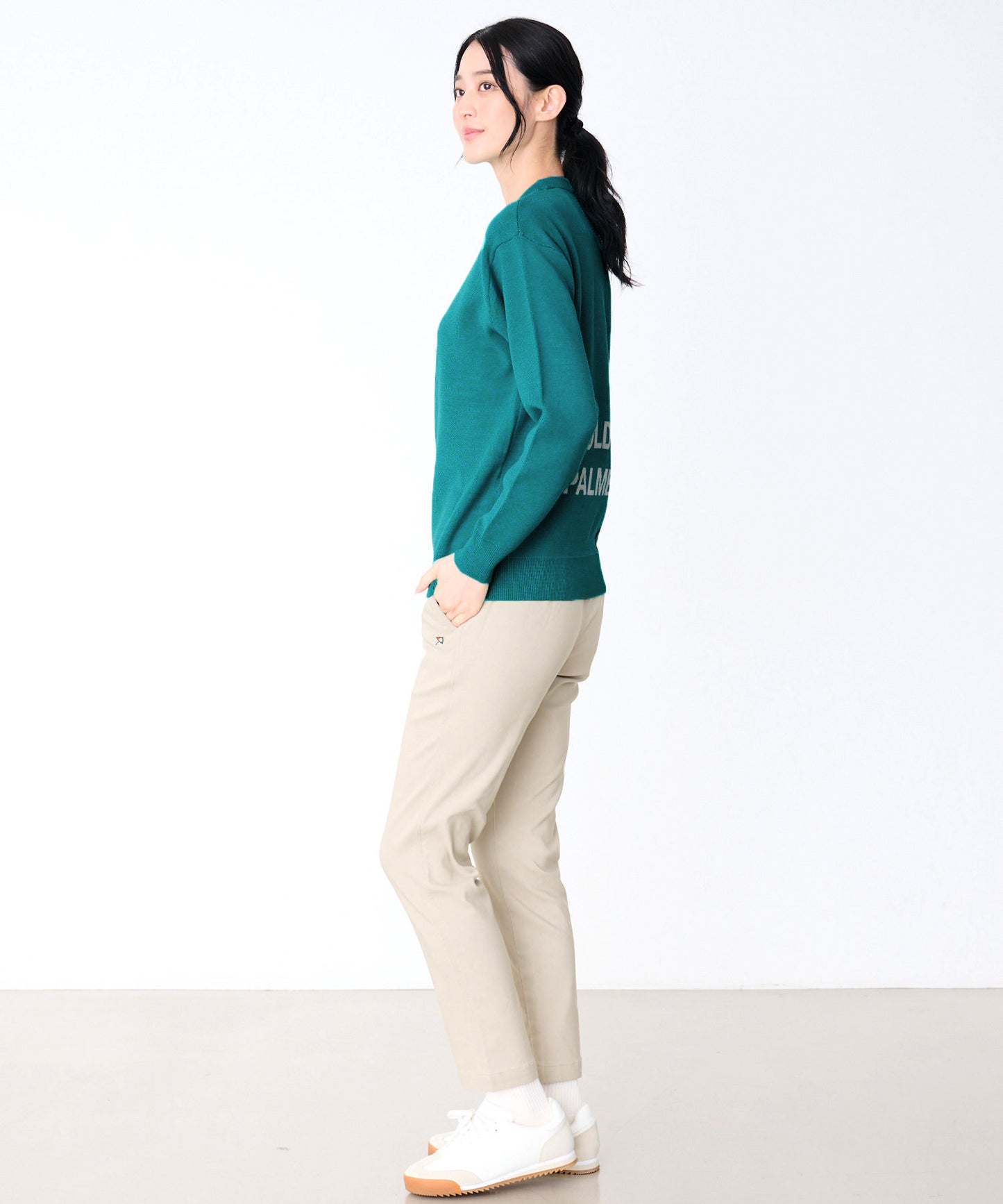 シェア ジャガードロゴニット プルオーバー