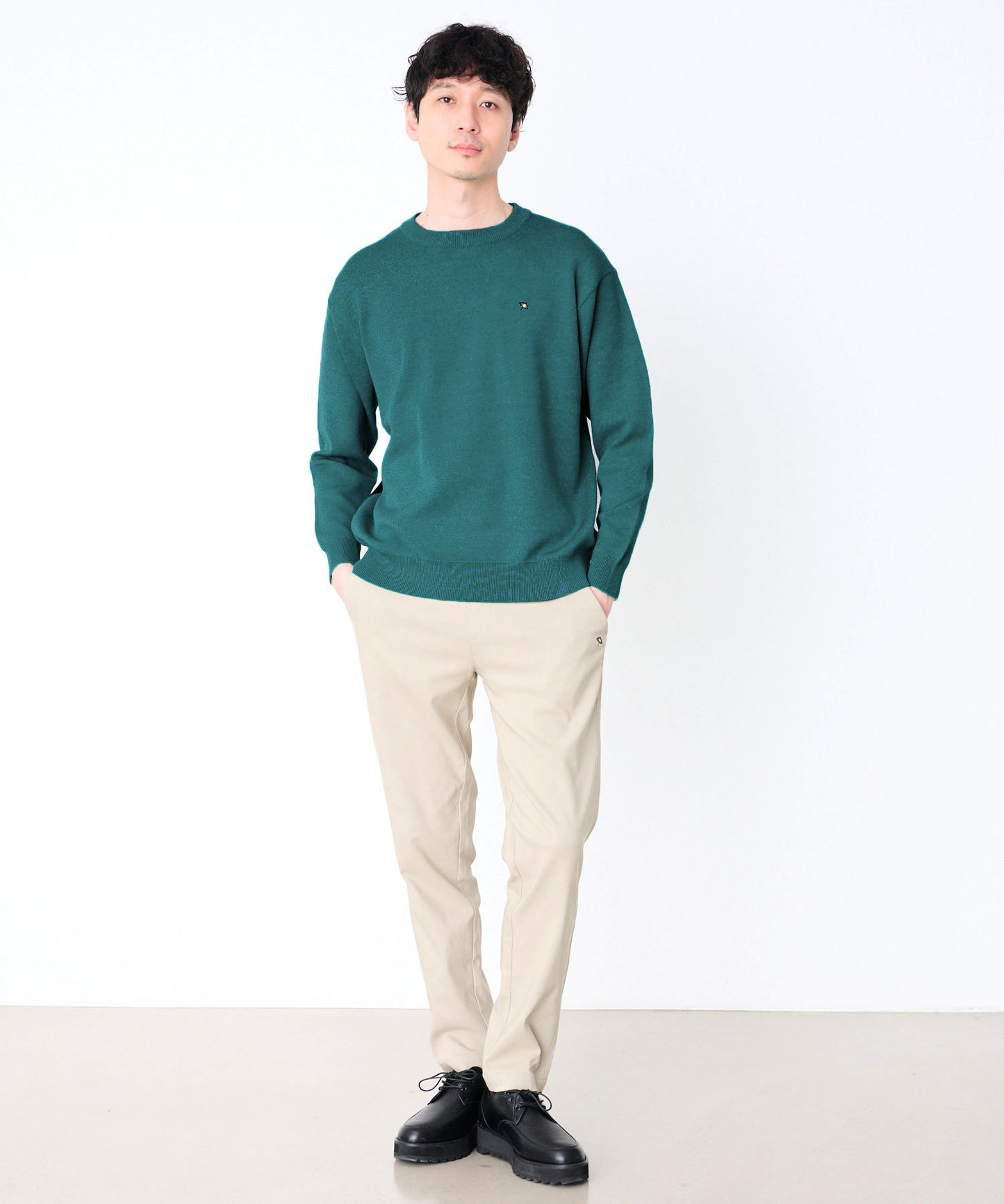 シェア ジャガードロゴニット プルオーバー