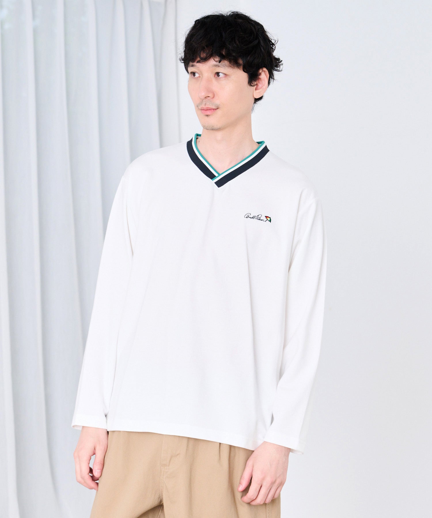 シェア カラ―リブライン Vネック ロングスリーブTシャツ（Tシャツ