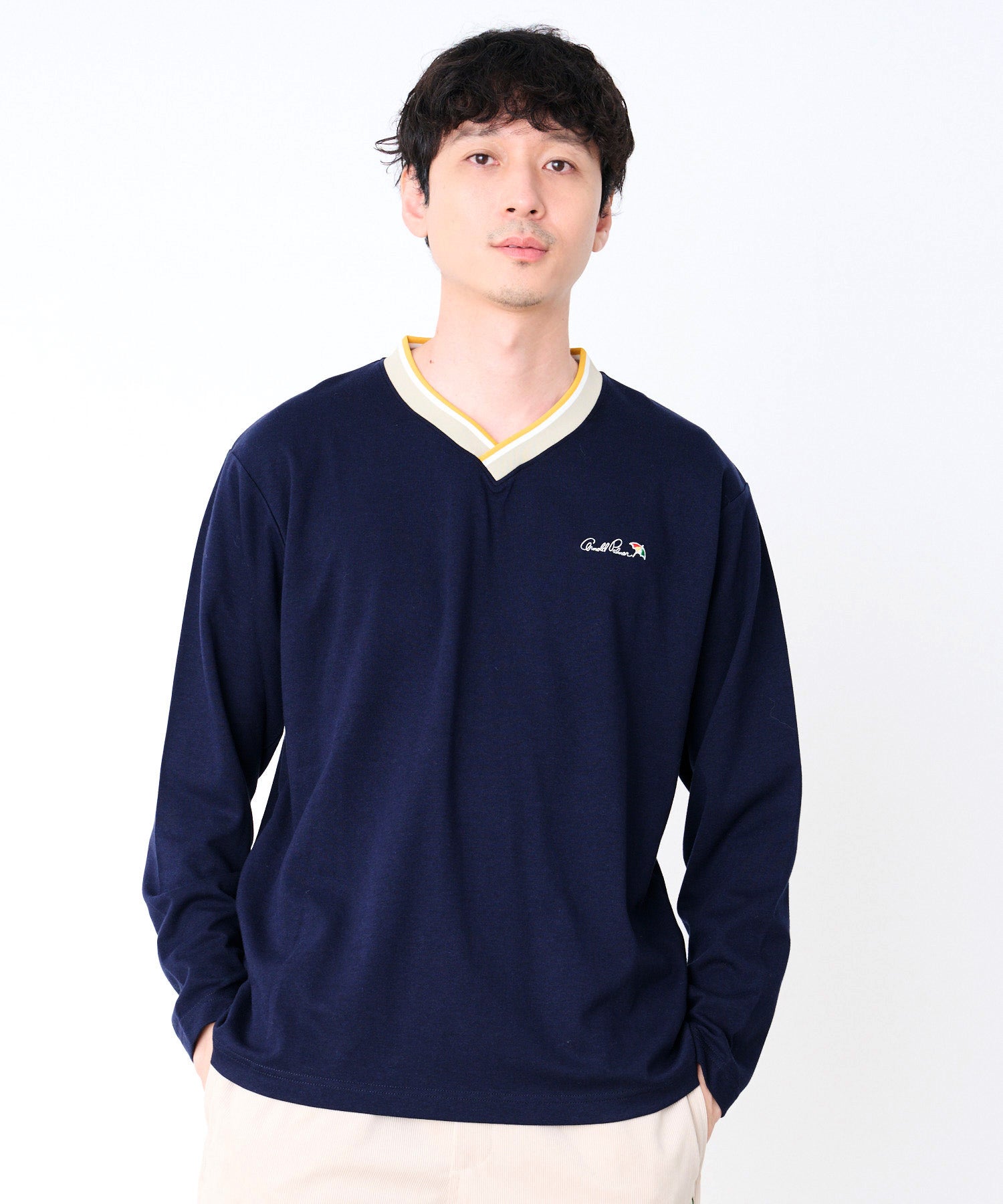 シェア カラ―リブライン Vネック ロングスリーブTシャツ（Tシャツ 