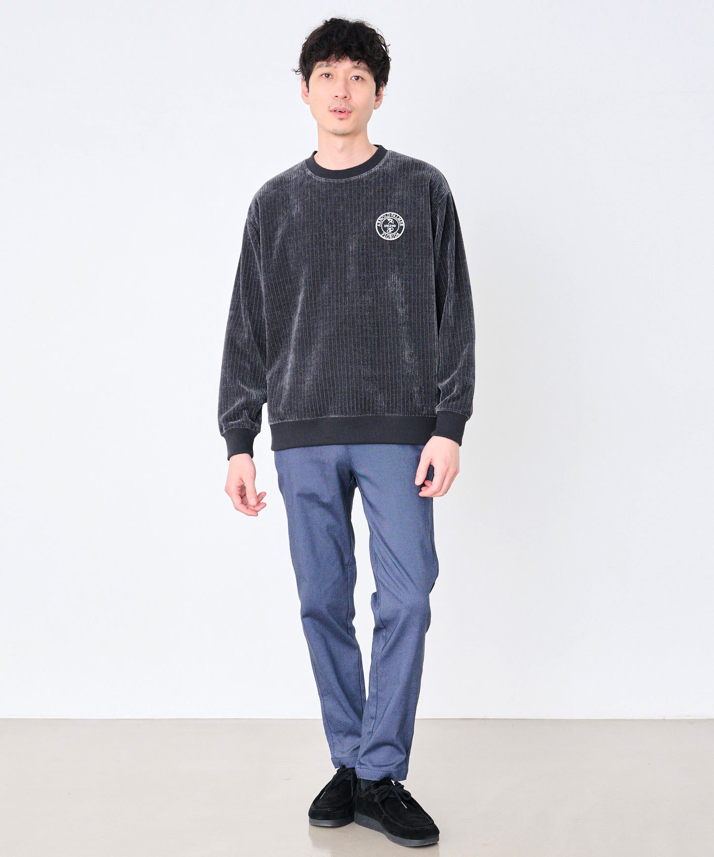 カットモール 刺繍ワッペン プルオーバー