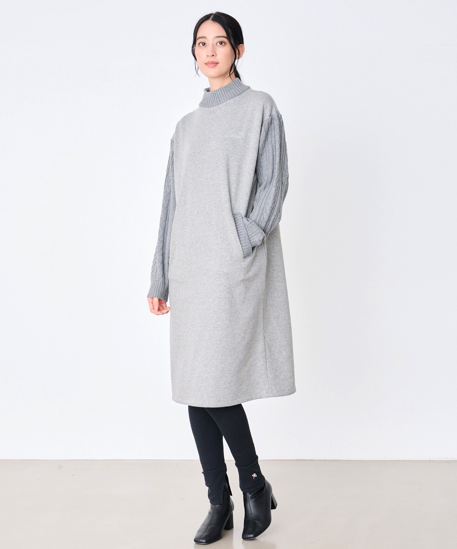 裏フリース ニットドッキング ワンピース（ワンピース/レディース