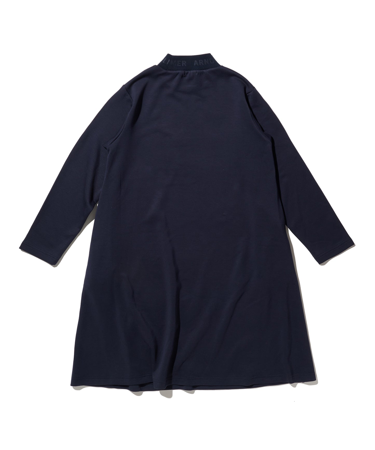 衿エンボスロゴ ワンピース