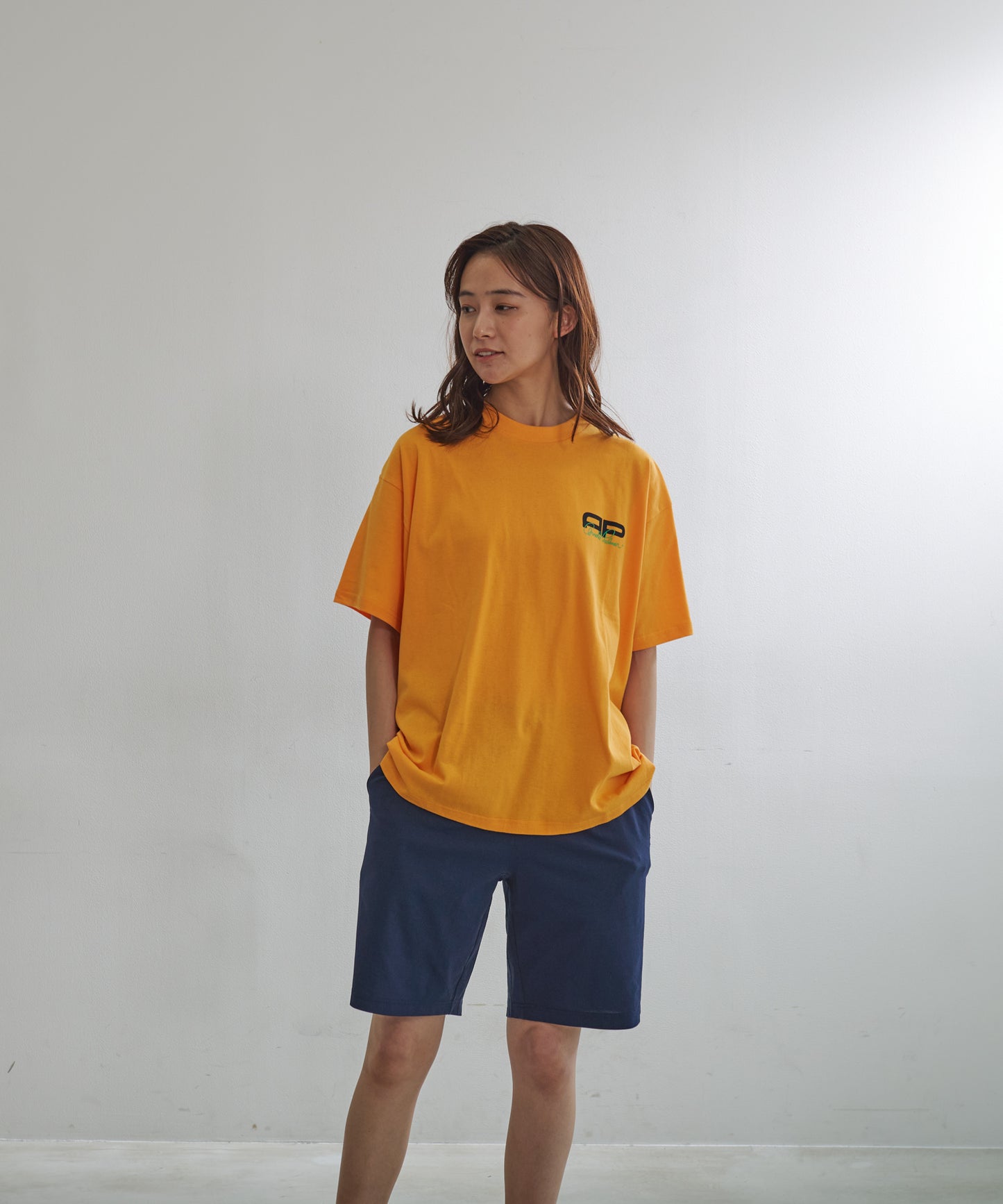 STAY FRESHレトロスポーツロゴシェアビッグTシャツ