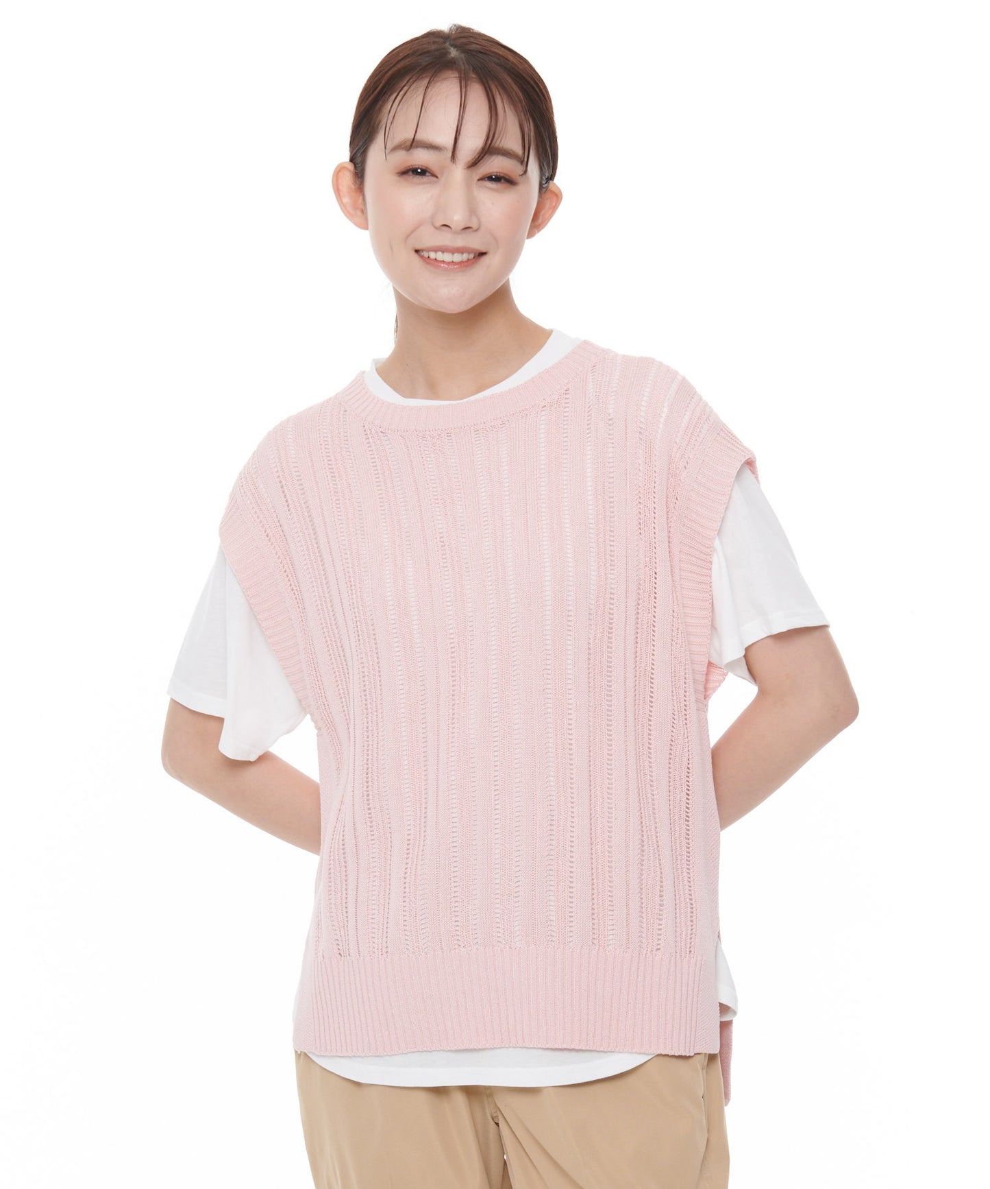 ニットベスト×ラウンドテールTシャツセット