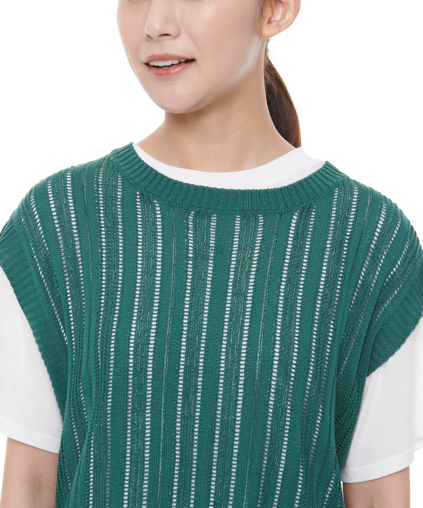 ニットベスト×ラウンドテールTシャツセット